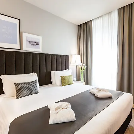 Garibaldi Station By Ihg 4* Milan