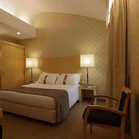 Garibaldi Station By Ihg 4* Milan