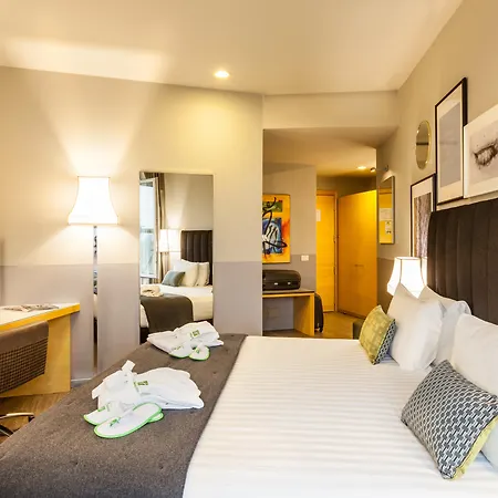 هوليداي إن غاريبالدي ستيشن