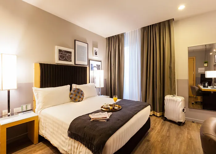 米兰加里波蒂站假日酒店 4* 米兰