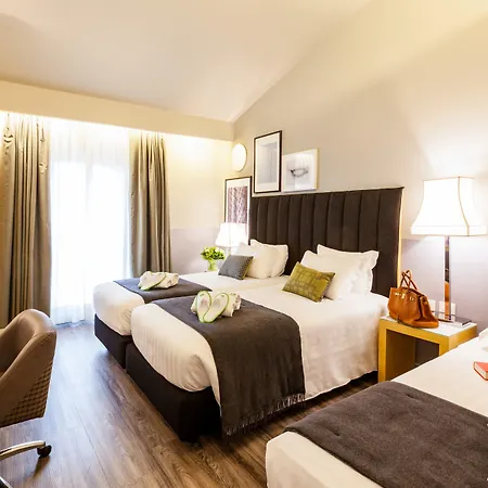 Garibaldi Station By Ihg