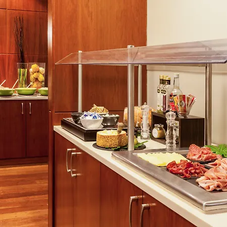 Garibaldi Station By Ihg